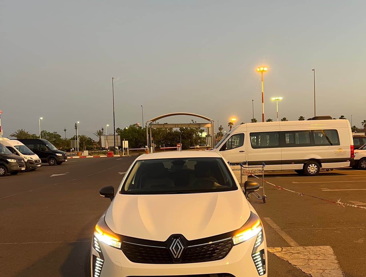 Renault Clio 5 2025 - Location voiture Marrakech